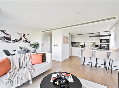 2 Bed Flat, Lincoln, W12