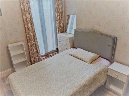 Room in a Shared House, Montague Road, TW3