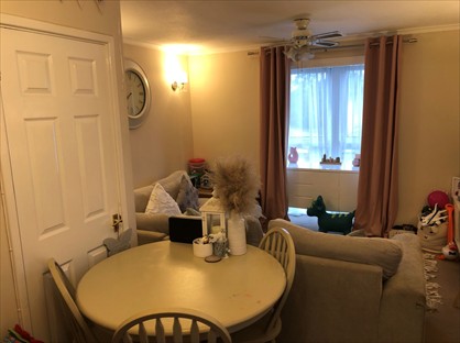 2 Bed Flat, Cattawade, CO11