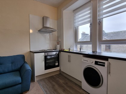 1 Bed Flat, Espedair Street, PA2