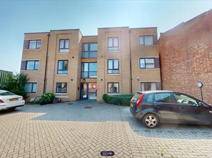 2 Bed Flat, Wilde Court, OX2