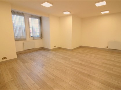 1 Bed Flat, High Street, BR6