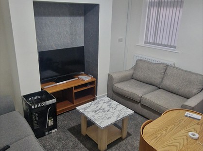 Room in a Shared House, Linacre Road, L21