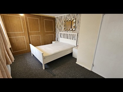 Room in a Shared House, Sydney Road, RM18