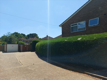 2 Bed Flat, Chalet Hill, GU35