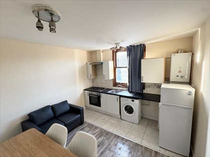 2 Bed Flat, Hendon Lane, N3
