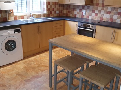 4 Bed Terraced House, Chichester, PO19