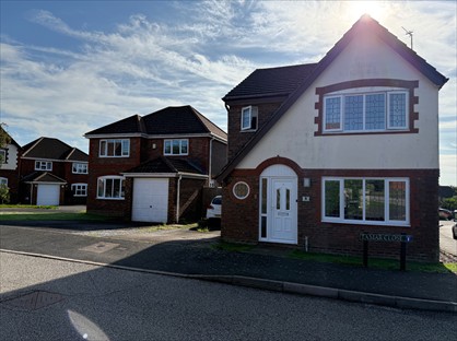 3 Bed Detached House, Tamar Close, BN24