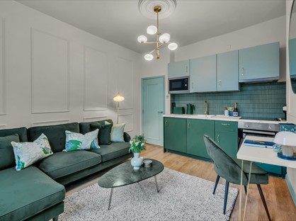 1 Bed Flat, Eardley Cres, SW5