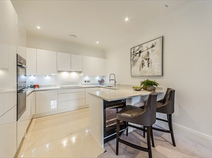 2 Bed Flat, Rainville Road, W6