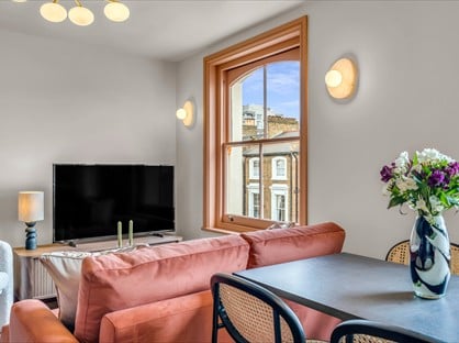 2 Bed Flat, Overstone Road, W6