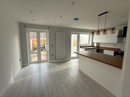 3 Bed Terraced House, Larchgrove Walk, BS22