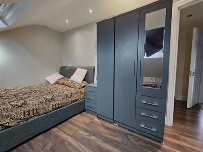 1 Bed Flat, London, IG3