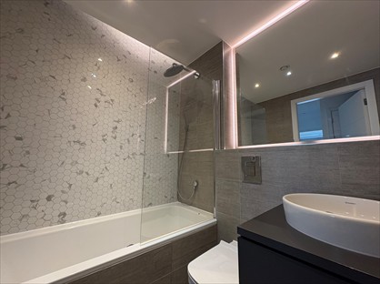 Studio Flat, Reynard Way, TW8