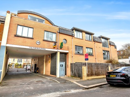 2 Bed Flat, Harberson Road, SW12