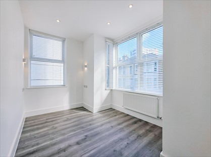 2 Bed Flat, Gordon Road, SS1