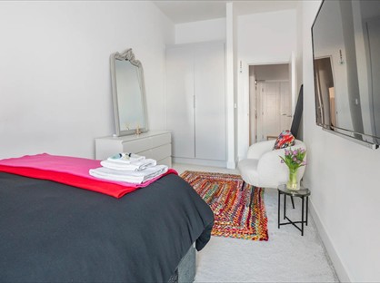 1 Bed Flat, Principle Point, AL7