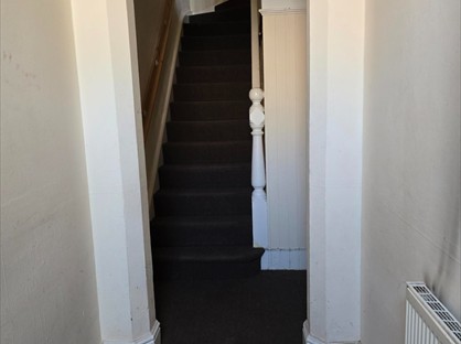 2 Bed Flat, Hagley Road, DY8