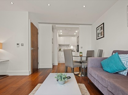 1 Bed Flat, Jackson Tower, E14