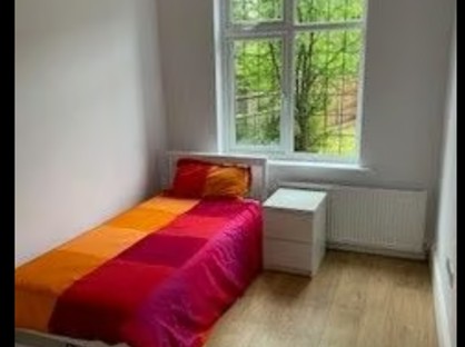 Room in a Shared Flat, Foxgrove House, BR3