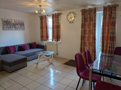 Room in a Shared House, Flack End, CB4