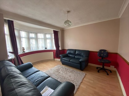 4 Bed Terraced House, Capthorne Avenue, HA2