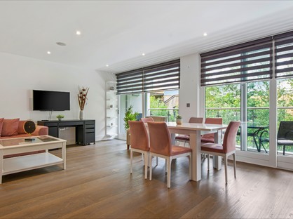 3 Bed Flat, Decorum Apartments, N1