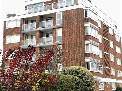 2 Bed Penthouse, Park Lodge, BN21