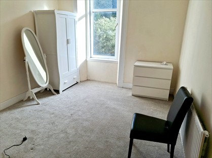 2 Bed Flat, Kilmory Terrace Glasgow, PA14