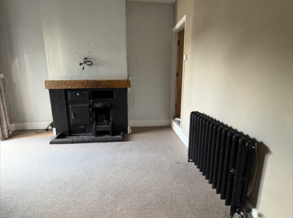 3 Bed Terraced House, Central Road, LE67