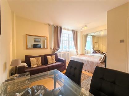 1 Bed Flat, Sloane Avenue, SW3