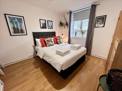Room in a Shared Flat, Sherlock Court, NW8