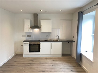 2 Bed Flat, Green Street, DD8