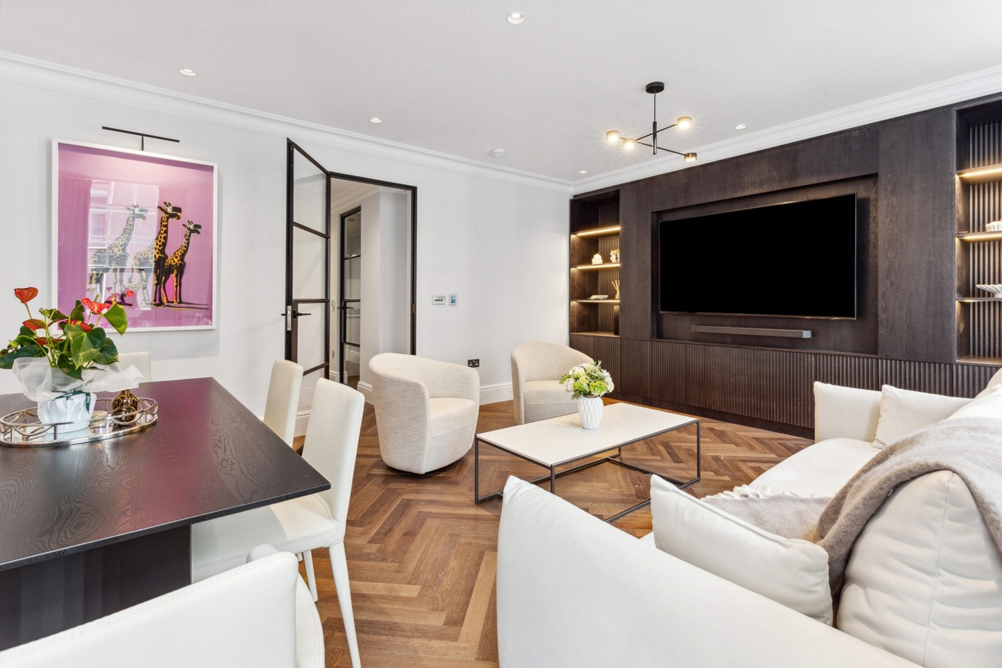 1 Bed Flat, Clarges St, W1J, N1 7GU photo 2