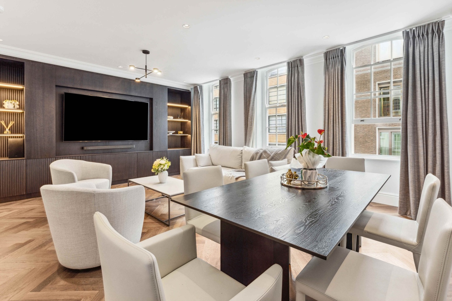 1 Bed Flat, Clarges St, W1J, N1 7GU