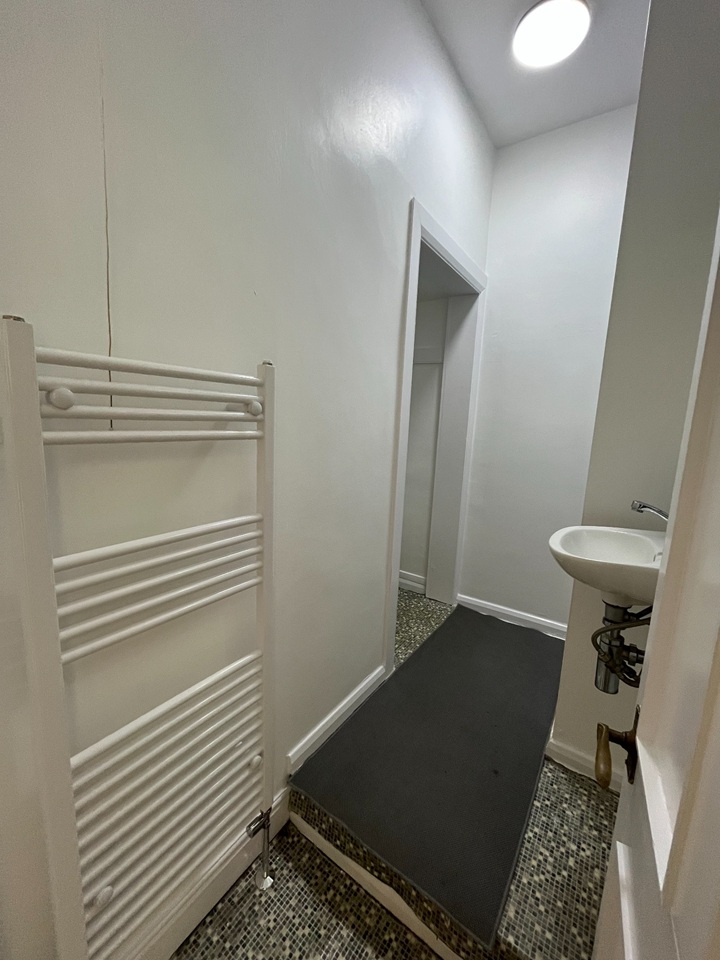 Additional image 8 of Room in a Shared Flat, Eastwood Road, S11, N1 7GU