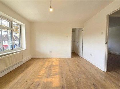 2 Bed Flat, Station Road, EN6