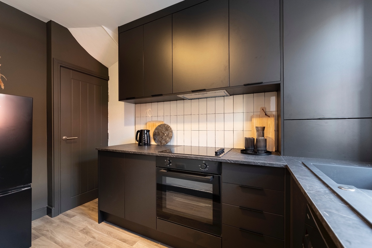 2 Bed Terraced House, Harold Place, LS6 photo 3