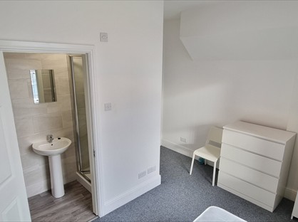 Room in a Shared House, Ash Grove, HU5