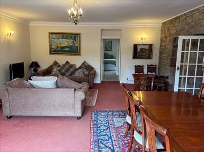 3 Bed Semi-Detached House, Hillside Cottage, EH10