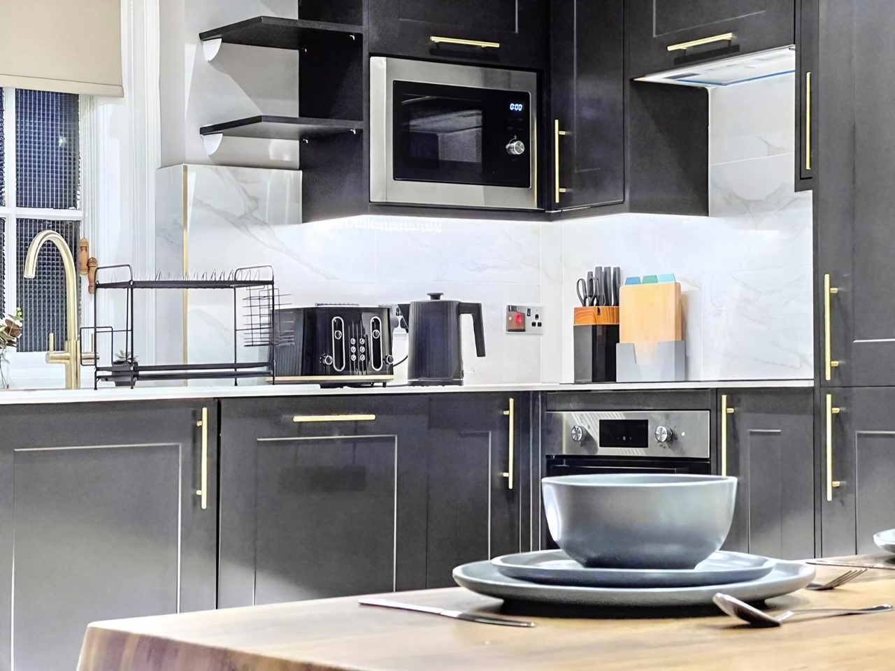 Additional image 2 of 3 Bed Flat, Dyke Road, BN1, N1 7GU