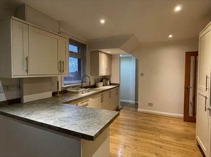 3 Bed Semi-Detached House, Woodmill Crescent, KY11