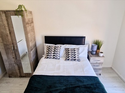 Room in a Shared House, Pershore Road, B5