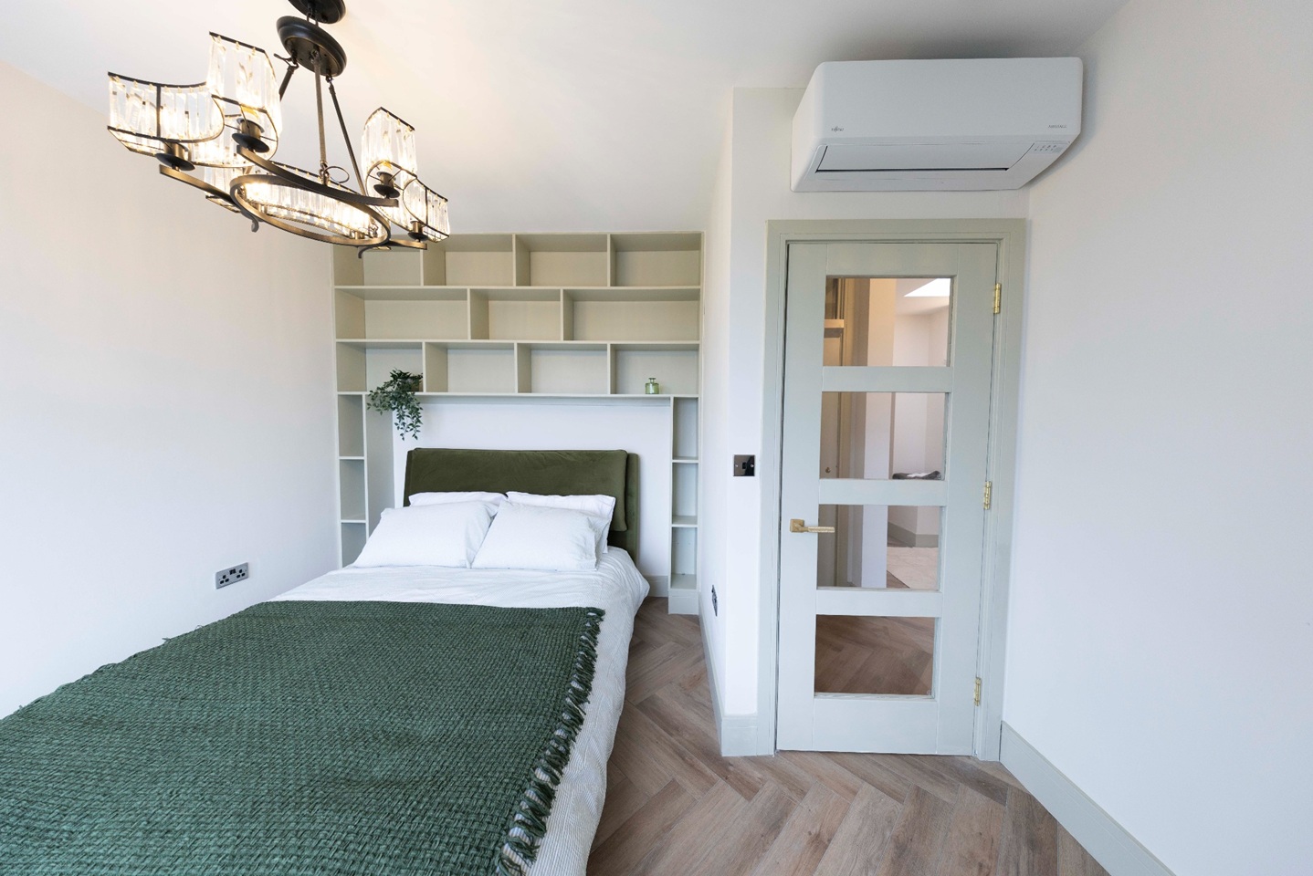 Additional image 12 of 2 Bed Penthouse, Tower Point, BN1, N1 7GU