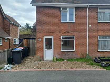 2 Bed Semi-Detached House, New Town Street, CT4