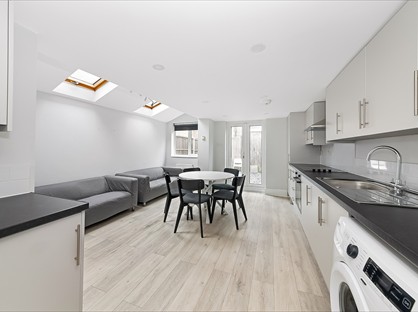 5 Bed Terraced House, Furley Road, SE15