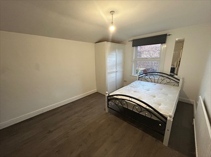 Studio Flat, Whittington Road, N22