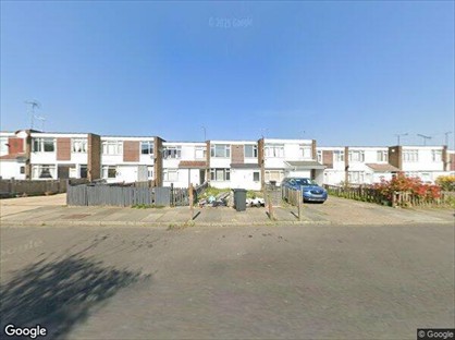 3 Bed Terraced House, Robin Way, BR5