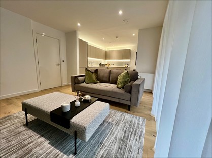 2 Bed Flat, Kings Grove, EC1V