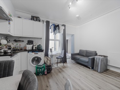Studio Flat, Lexham Gardens, W8